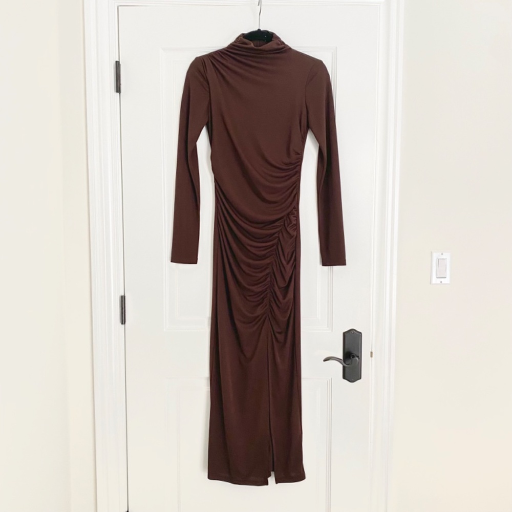 Zara Ruched Long Sleeve Lightweight Bodycon Midi Dress-S